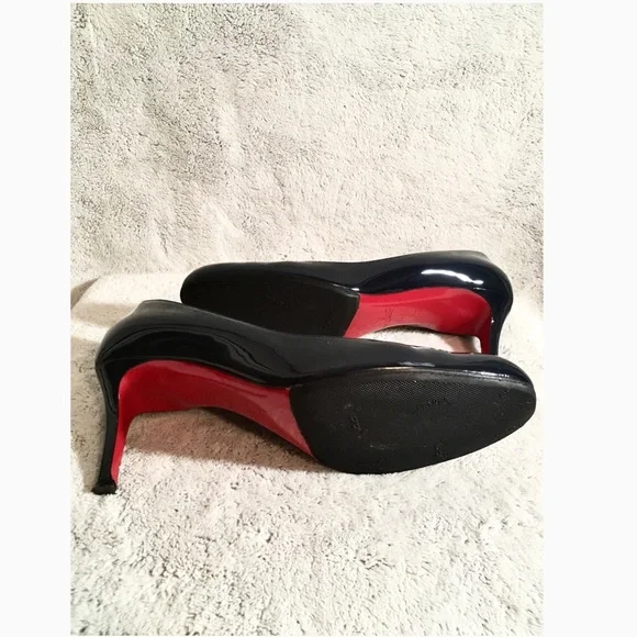 Christian Louboutin heels *Guaranteed authentic* - Picture 7 of 8